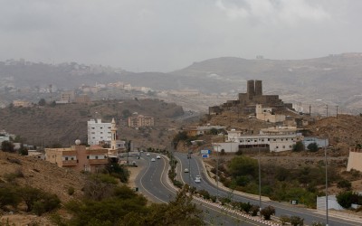 صورة من الأعلى لجبال الباحة. (سعوديبيديا)