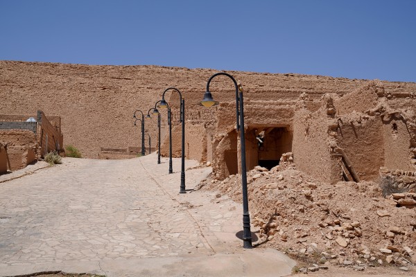 إحدى طرقات بلدة الغاط التراثية بمنطقة الرياض. (سعوديبيديا) 

 