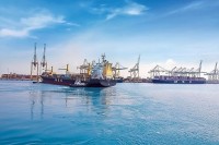 ميناء الملك عبدالله على ساحل البحر الأحمر في منطقة مكة المكرمة. (واس)
