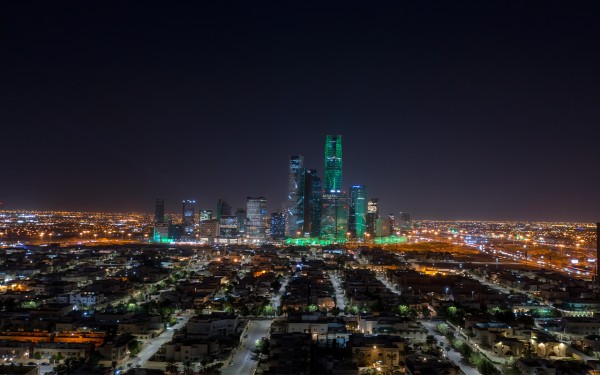 صورة جوية لمدينة الرياض ليلًا. (واس)