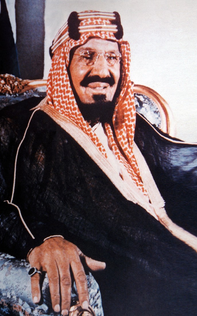 الملك المؤسس عبدالعزيز بن عبدالرحمن آل سعود.
