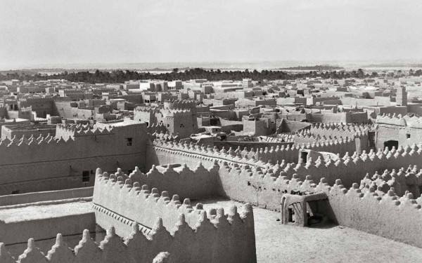 صورة تاريخية لمدينة الرياض. ت.ف.وولترز. 1370ـ 1950م. (دارة الملك عبدالعزيز) 
