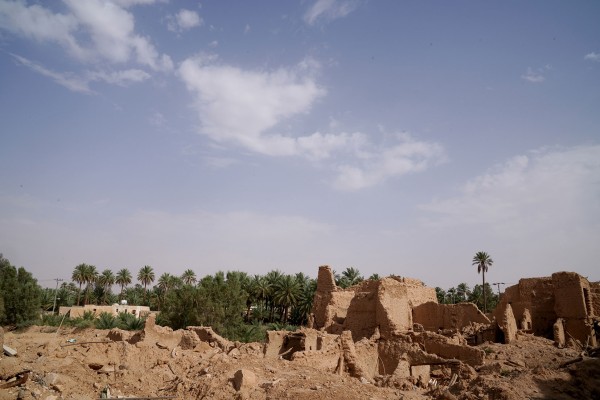 بقايا المباني الطينية في بلدة سدوس الواقعة شمال غرب العاصمة الرياض. (سعوديبيديا)