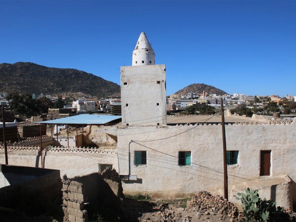 مسجد المسقي جنوب شرق مدينة أبها بمنطقة عسير (واس).