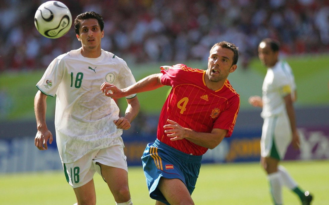لقطة من مباراة المنتخب السعودي ضد المنتخب الأسباني في بطولة كأس العالم باستضافة ألمانيا في عام 2006م. (واس)