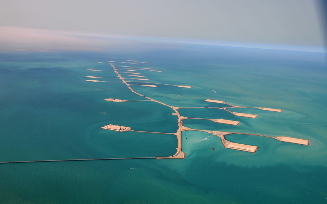 حقل منيفة الواقع شمال الجبيل والمغمور في مياه الخليج العربي. (واس)