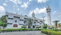 مسجد التنعيم من المساجد التاريخية في مكة المكرمة. (واس)