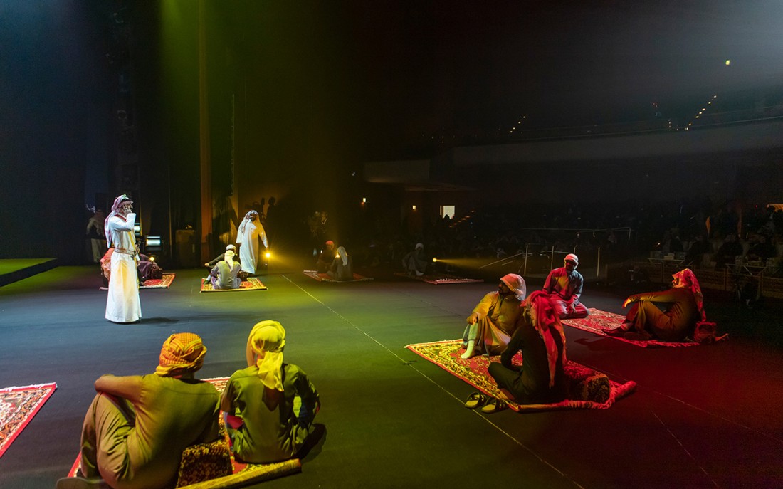 أحد العروض المسرحية في مسرح الرياض. (هيئة المسرح والفنون الأدائية)