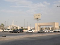 إحدى بوابات حراج بن قاسم في مدينة الرياض. (سعوديبيديا)