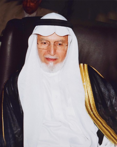 عبدالله عمر نصيف.