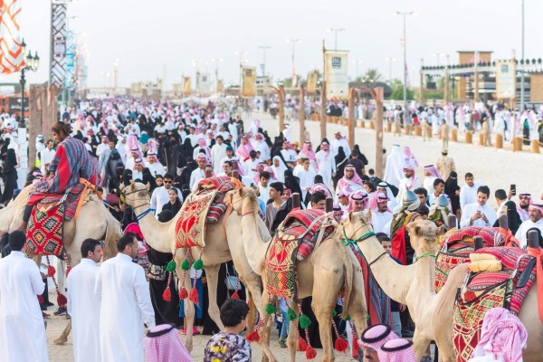 جادة سوق عكاظ. (واس)