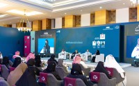 جلسة حوارية ضمن فعاليات ملتقى الترجمة الدولي 2024. (المركز الإعلامي لهيئة الأدب والنشر والترجمة)