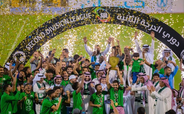 تحقيق نادي النجمة درع دوري الدرجة الثانية لعام 2023م. (المركز الإعلامي لنادي النجمة)