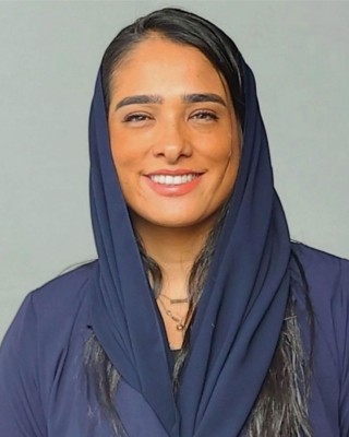 رشا الخميس.