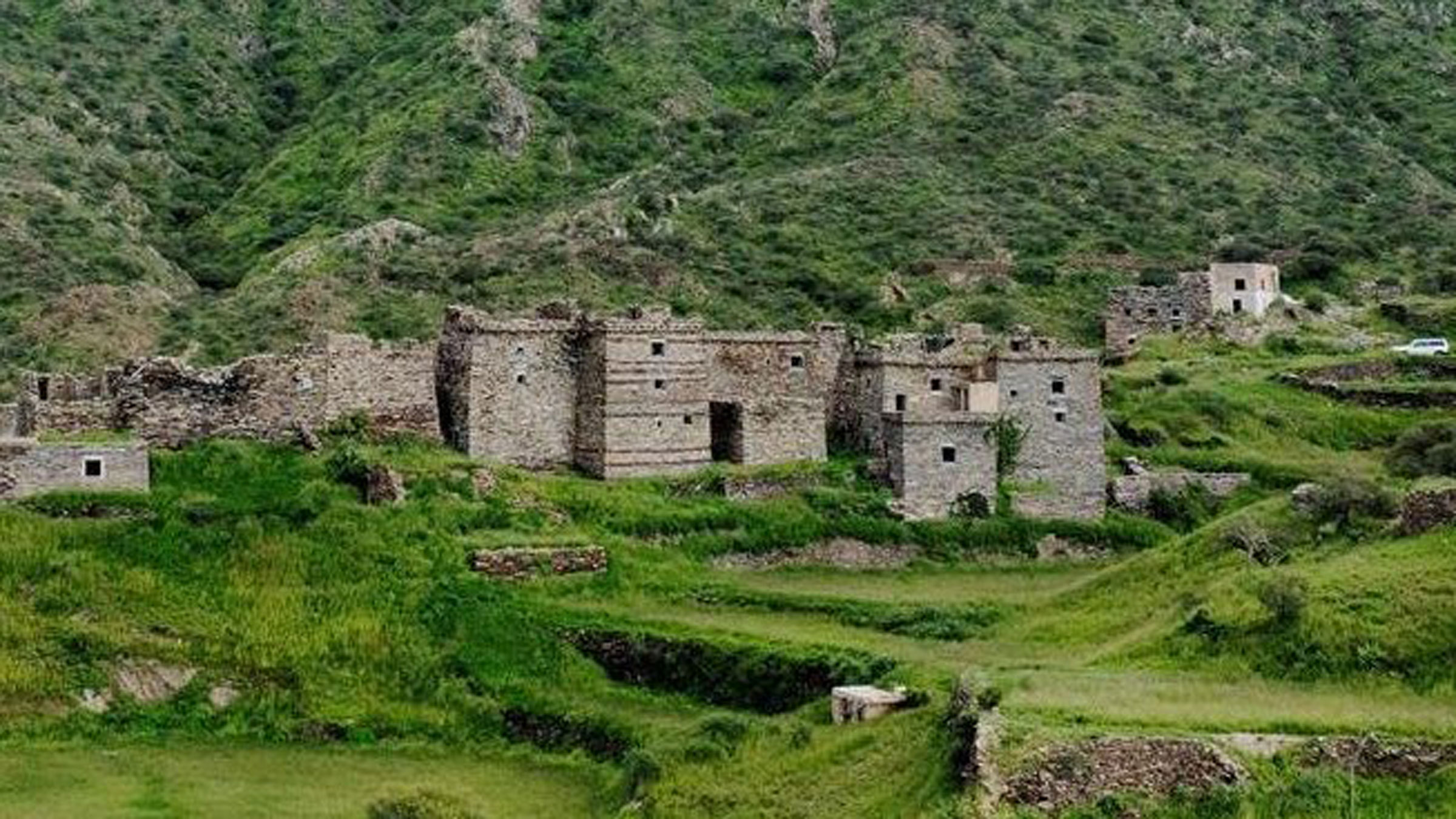 قرية بران التراثية بمحافظة قلوة. (المركز الإعلامي لإمارة منطقة الباحة)